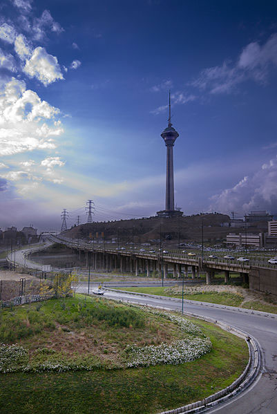 پاورپوینت برج های معروف تهران